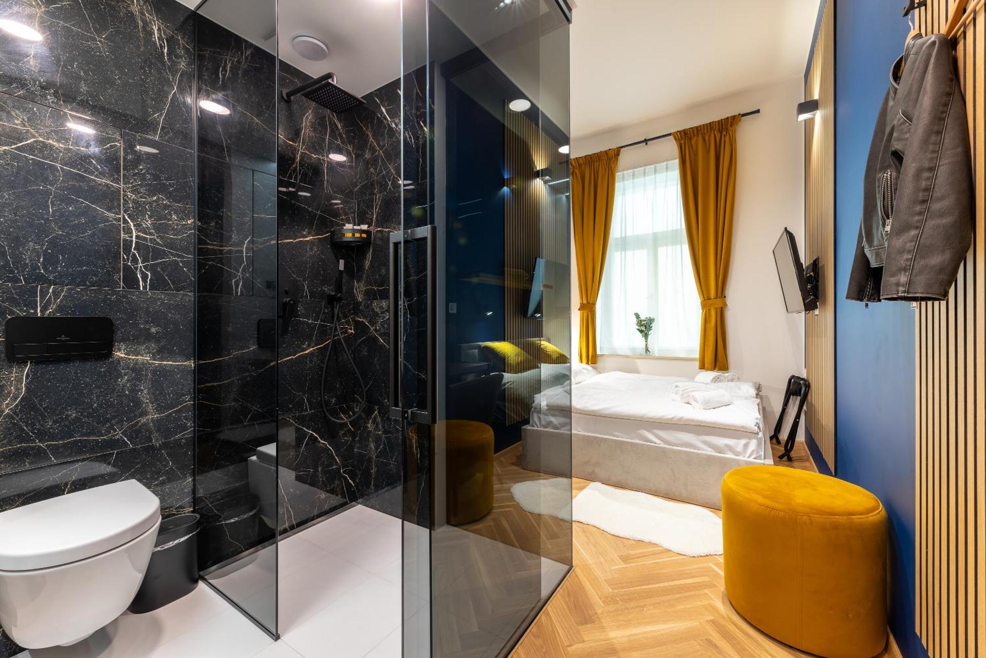 Modern Urban Room In The City Center Of Praga Exterior foto